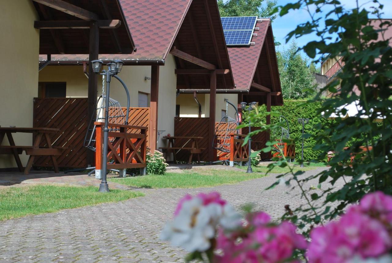 Kameleon Dzwirzyno Hotel Exterior photo